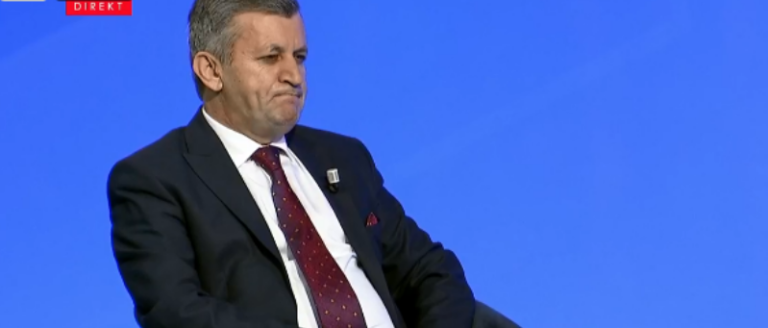 Ismet Beqiri për Vjosa Osmanin: Ato dy pozita i ka falë LDK-së