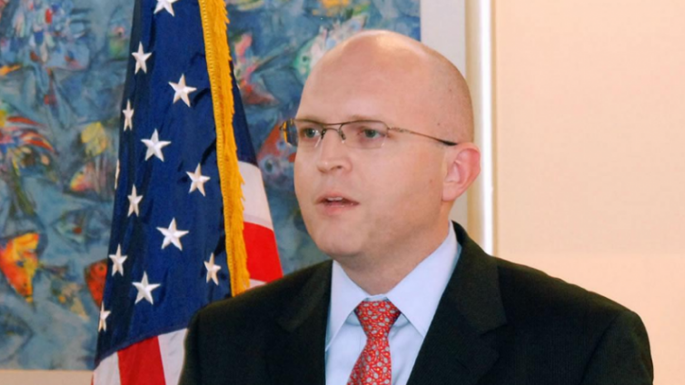 Reeker i ashpër me Serbinë: Nëse vazhdon të bashkëpunojë me Rusinë dhe Kinën, nuk ka hyrje në BE