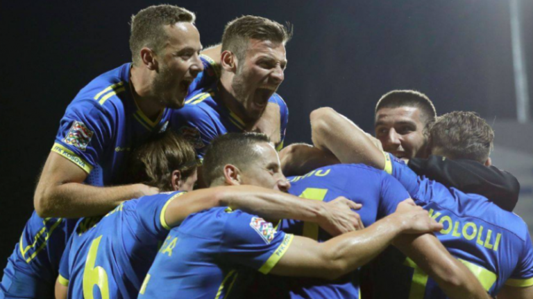 Mediat spanjolle drejtuar trajnerit të ekipit: Kujdes nga këta dy lojtarë të Kosovës