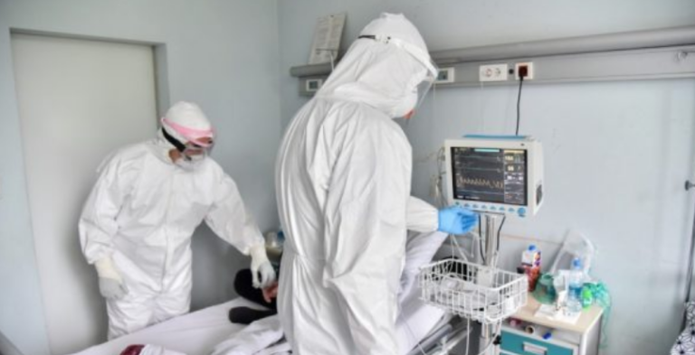 Pas 22 vdekjeve, pesë pacientëve u përkeqësohet gjendja shëndetësore, tre vendosen në respiratorë