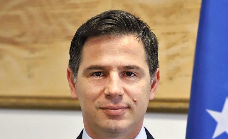 Zefaj i LDK’së: Vjosa Osmani sikurse Mimoza Kusari, punoi me Kurtin për ta dëmtuar LDK’në