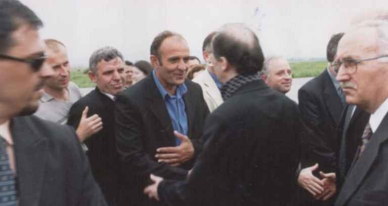 Vëllai i madh i Gani Gecit tregon pse djali i tij kaloi në Vetëvendosje