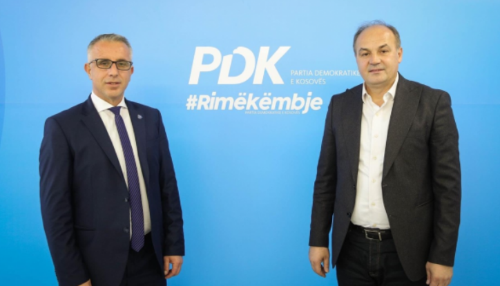 PDK’ja ia merr Nismas kryetarin e Degës në Suharekë
