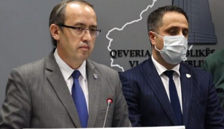 Hoti me përfaqësuesit e Luginës: Në shtator i dërgojmë tekstet shkollore për nxënësit shqiptarë