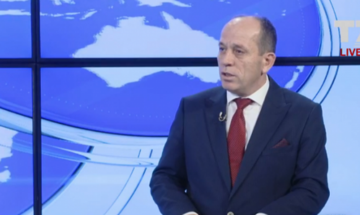 Deputeti i PDK’së ia shuan shpresat e Nismas për koalicion
