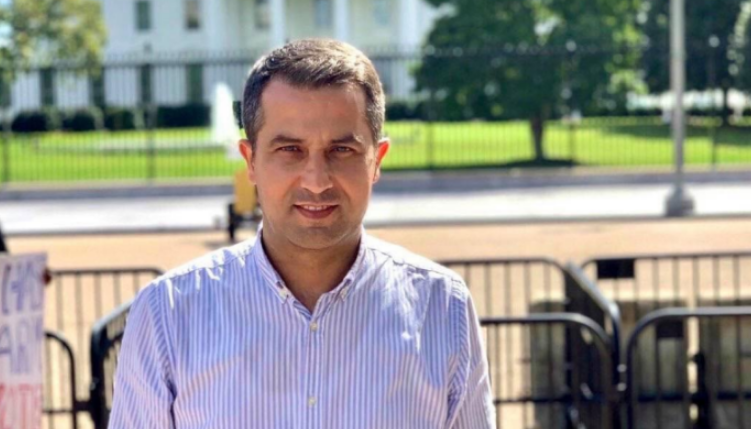 Ish-këshilltari i Thaçit: Albin Kurti e ka oksigjen politik Hashim Thaçin