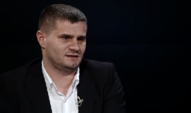 Olluri: Kurti nuk e ka respektu marrëveshjen me LDK-në e po e respekton me Vjosa Osmanin