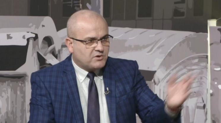 Haxhi Avdyli nervozohet me veteranët: Punoni, mos prisni vetëm nga të ardhurat e shtetit