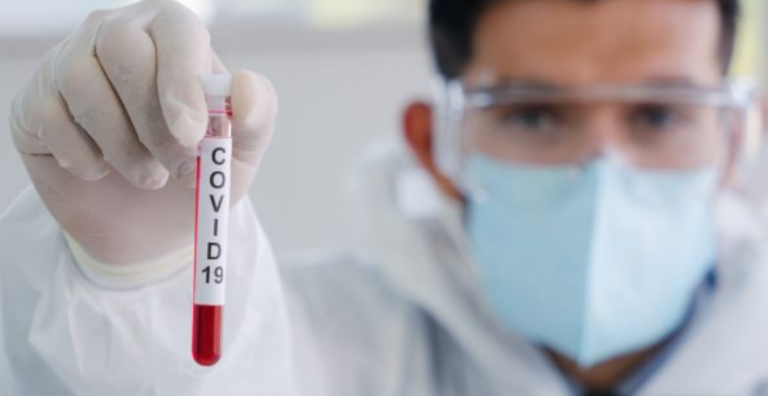 Mbi 95 milionë të infektuar me COVID-19 në botë