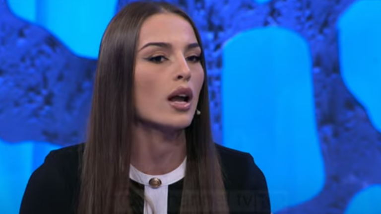 Nuk përmbahet Ana, heq këpucën dhe godet Bledi Manen në emision