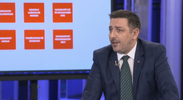 Valon Syla pasi Konjufca nuk u bë bartës i listës: S’ka Vetëvendosje, por ka vetëm Albin Kurti
