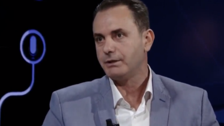 Naser Rugova thotë se kryesia e dorëhequr po përpiqet t’ia imponojë LDK’së kryetarin e ri