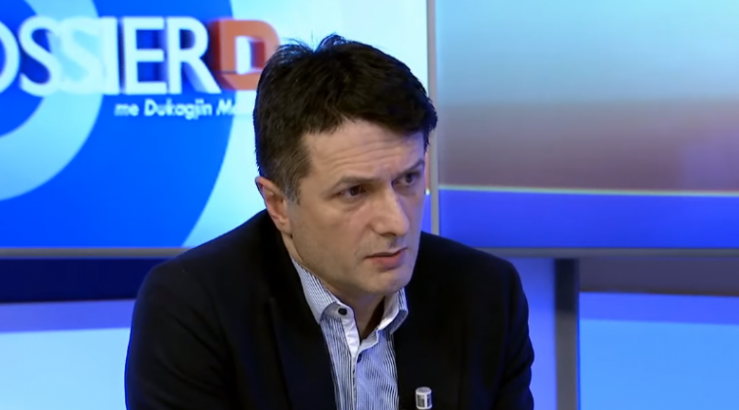 Murati thotë se ripërcaktimi i kufijve zgjidhja më e mirë