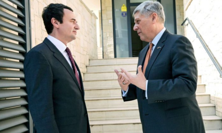 Pas takimit me ambasadorin amerikan, Kurti tregon se kur do të kemi Qeverinë e re