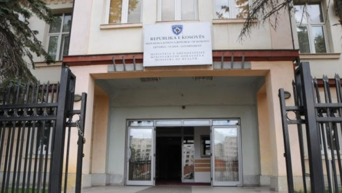 Dyshohet për ngacmim seksual, Zemaj dërgon në Odë të Mjekëve këshilltarin e shkarkuar të MSH-së