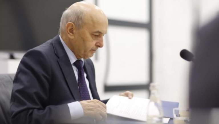 Mustafa tregon kur do të vendoset për kryetarin e ri të LDK-së