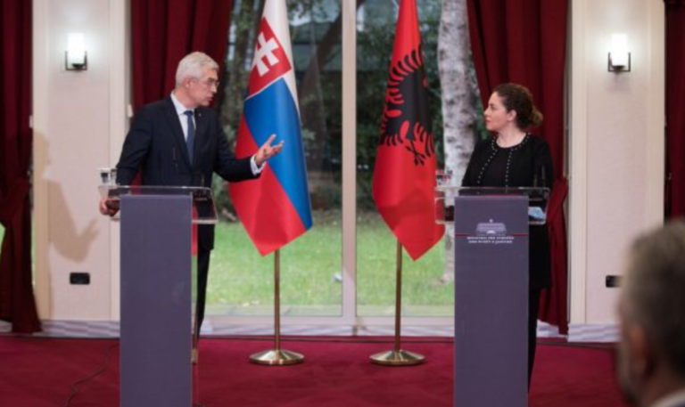 Kryediplomatja shqiptare i kërkon Sllovakisë hapjen e një Zyre Ndërlidhse për Kosovën në Bratislavë