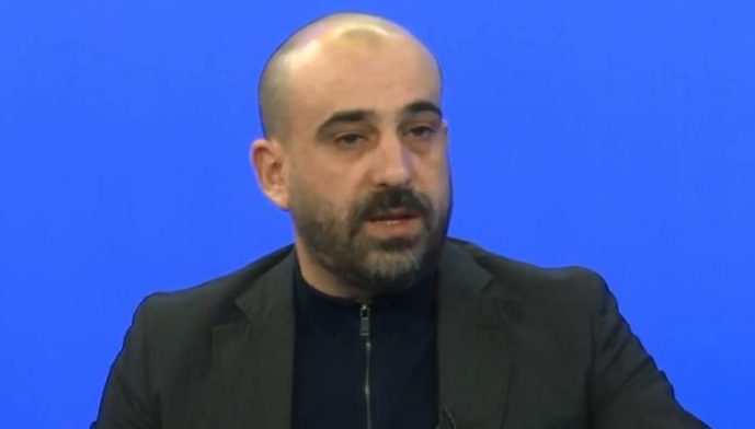 Kabashi: Udhëheqësia e re e LDK-së e ka mundësinë që t’i rinisë kontaktet me Vjosa Osmanin duke ia bërë kuorumin për presidente