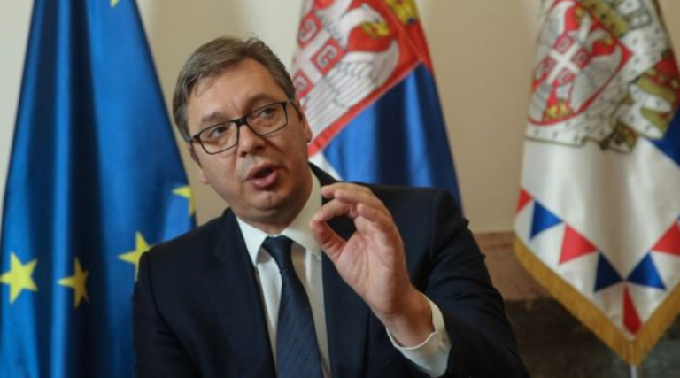 Vuçiq kërcënon Kosovën: Do të detyrohemi të përgjigjemi dhe nuk do të iu pëlqejë
