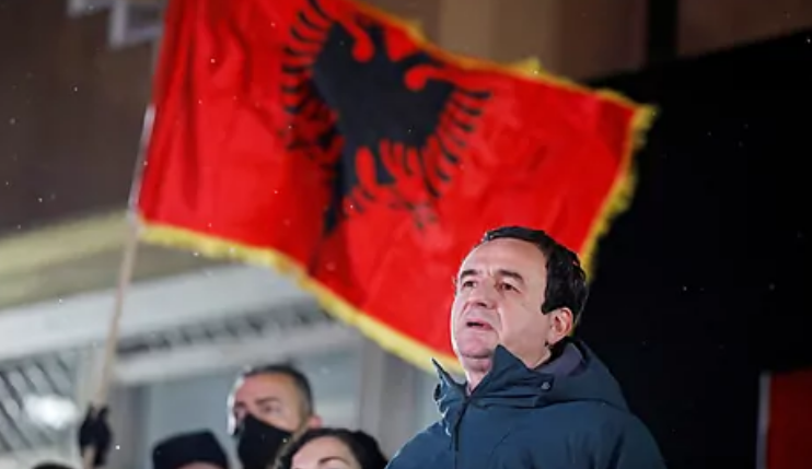 Mediat spanjolle për Albin Kurtin: Che Guevara i Kosovës