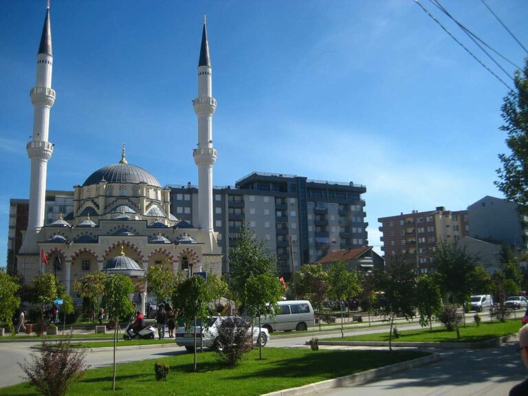 Si duhet të urohet saktë Bajrami?