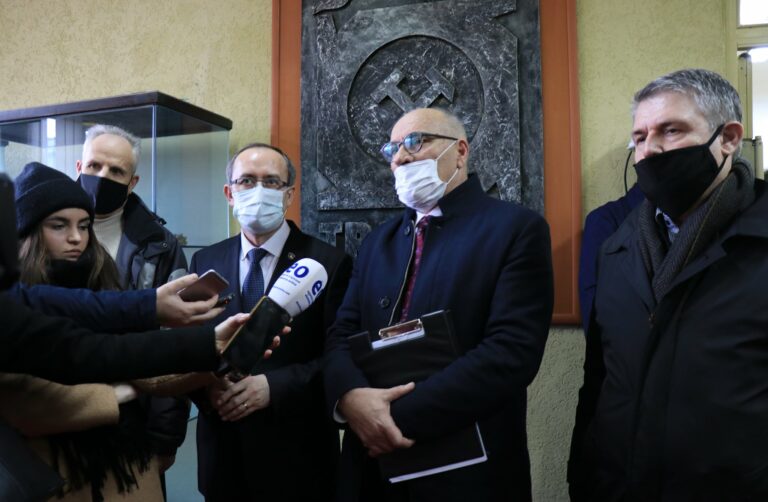 Lajm i mirë për punëtorët e Trepçës dhe Kishnicës: Sot do t’i marrin pagat