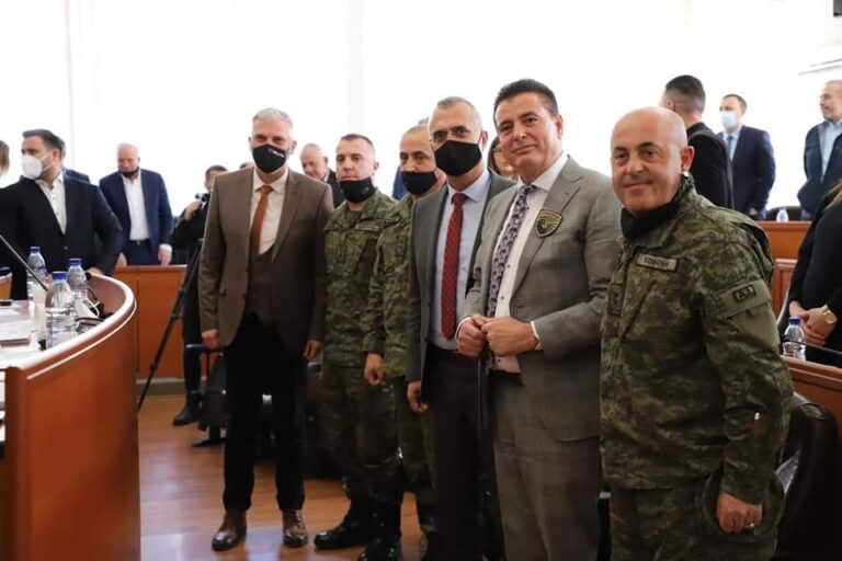 Bahtiri: Me ndërtimin e bazës ushtarake, Mitrovica do të jetë qyteti më stabil në vend