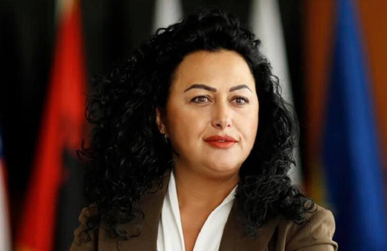 Bunjaku: Gabuam kur e përjashtuam Vjosën dhe e rrëzuam Qeverinë Kurti