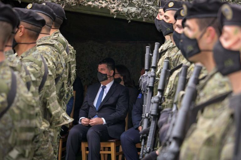 Haziri propozon që Regjimenti i Parë i FSK-së në Gjilan të zhvendoset në bazën ushtarake në Mitrovicë