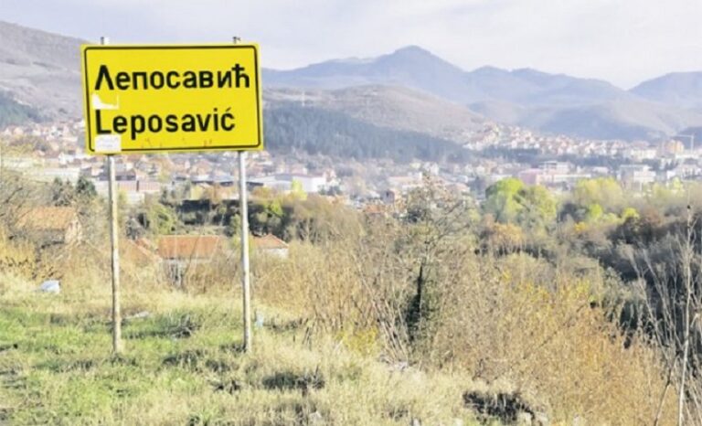 Hyri ilegalisht nga Serbia në Kosovë, policia ndalon një person në Leposaviq dhe ia konfiskon mallrat