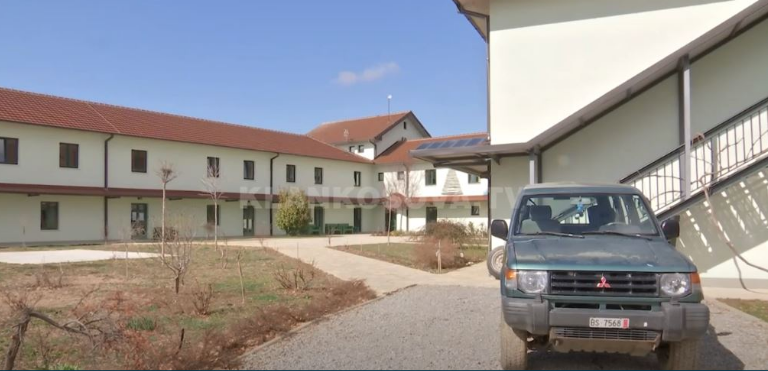 Kështu kujtohet në Klinë e infektuara me COVID-19, që ishte rasti i parë në vend