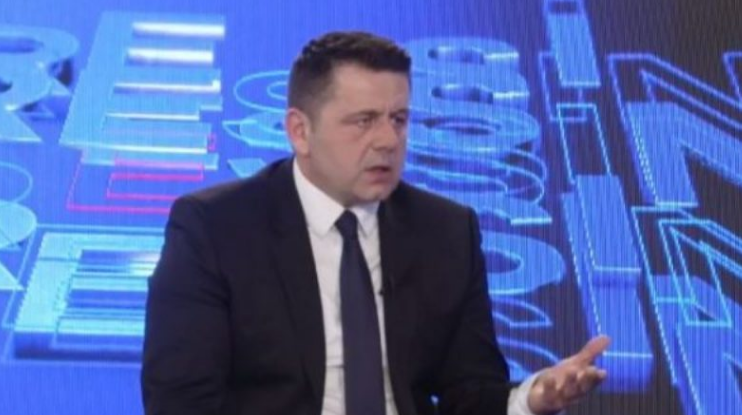 Berisha – Konjufcës: S’është mirë me u “hapareshë”, ka plot elefantë që janë rrëzu