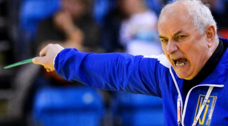 Trajneri rumun nuk e përballon dot humbjen, e quan Kosovën “komunë”