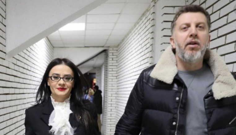 Burri i Meliza Haradinajt sulmon Pal Lekajn, e ofendon dhe e quan të pa tru