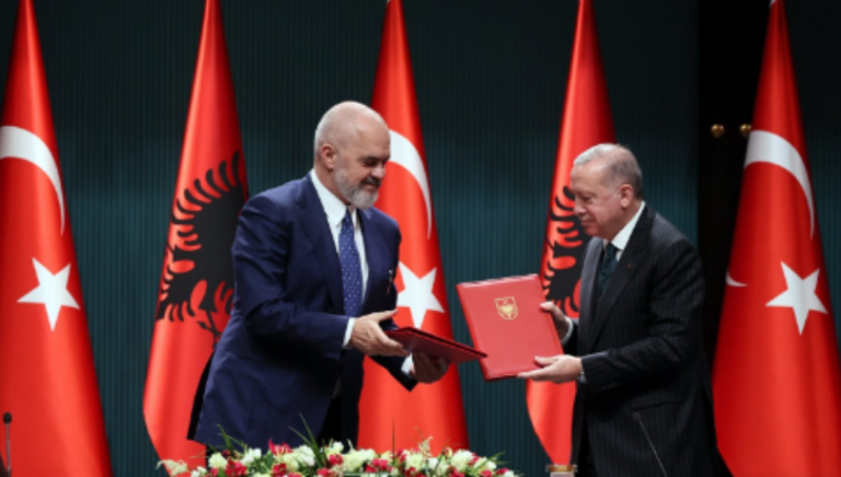 Detaje nga Marrëveshja Rama-Erdogan, gjuhë turke në shkolla shqipe dhe rishikim të historisë