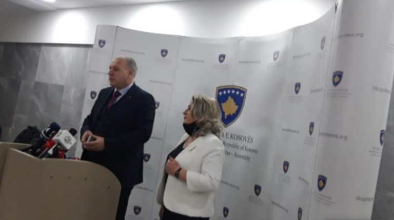 Pakica turke me kërkesa për Kurtin rreth Qeverisë