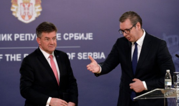 Vuçiq i kërkon Lajcakut formimin e Asociacionit të Komunave Serbe në Kosovë