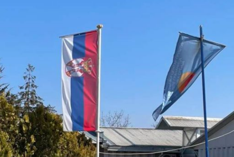 ‘Si është e mundur që vetëm 9 km larg Prishtinës valëvitet flamuri i Serbisë’: Avokati Koci, a kemi shtet?