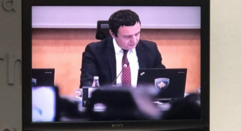 Kurti emëron tre këshilltarë politikë