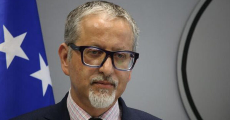 Gjendja e rënduar me COVID-19: Vitia takon drejtorin dhe Bordin e SHSKUK’së