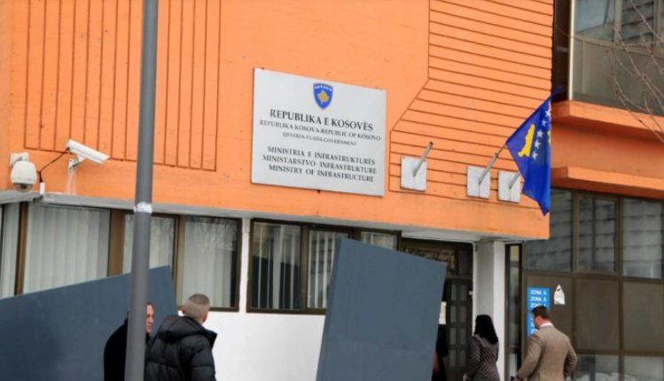 Ministria e Infrastrukturës anulon tenderin 44 milionë euro, pritet të anulohen edhe shumë të tjerë