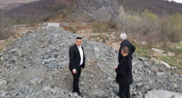 Vitin e ardhshëm pritet të përfundojë stadiumi në veri të Mitrovicës që po e financon Serbia