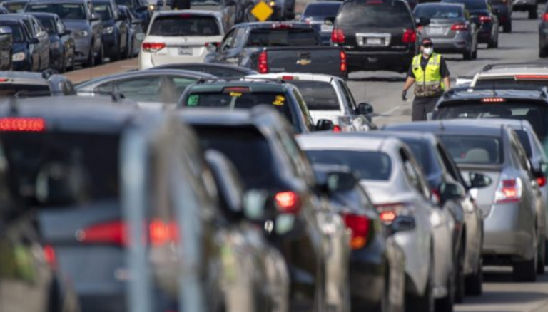 Bashkëatdhetarët po presin deri në 10 orë në Hungari