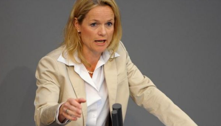 Von Cramon: Jemi ende kah ana e Kosovës, e mbështesim shtet-ndërtimin e saj