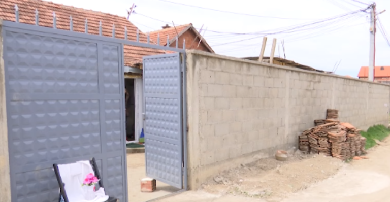 Historia e 13-vjeçarit që vdiq në gjumë: Mbante familjen nga lëmosha