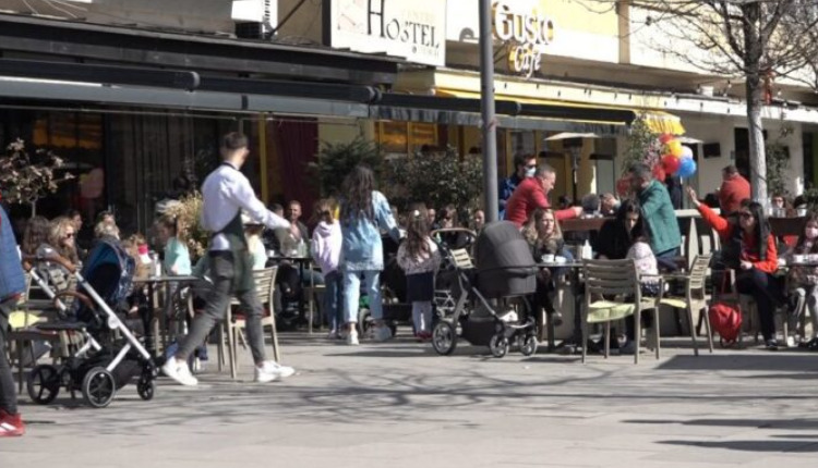 Masat e reja anti-Covid, nga e premtja pritet të nisin protestat ndaj Qeverisë Kurti