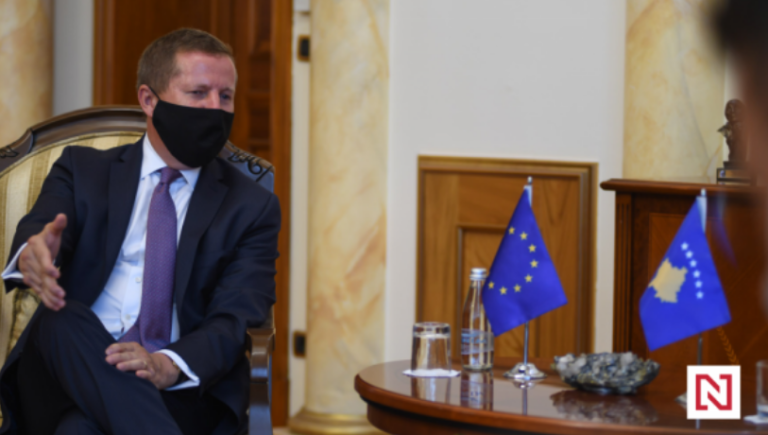 Kurti ua shpalos shefave të BE-së në Kosovë planin e tij qeverisës