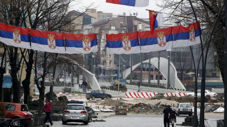 Mbi 300 serbë të Mitrovicës paguhen nga buxheti i Kosovës, pa punuar fare