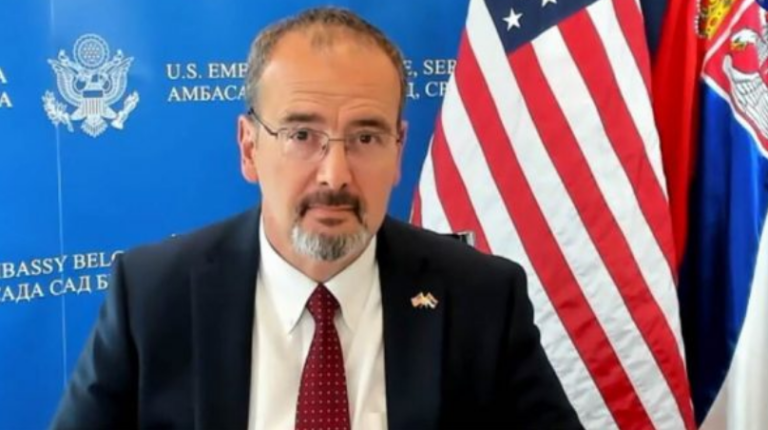 Ambasadori amerikan në Beograd: Njohja reciproke Kosovë-Serbi është politikë konstante e SHBA-së