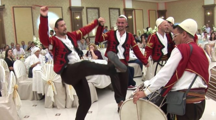 Arben Vitia i premton Odës së Hotelierisë se sivjet hapen sallat e dasmave